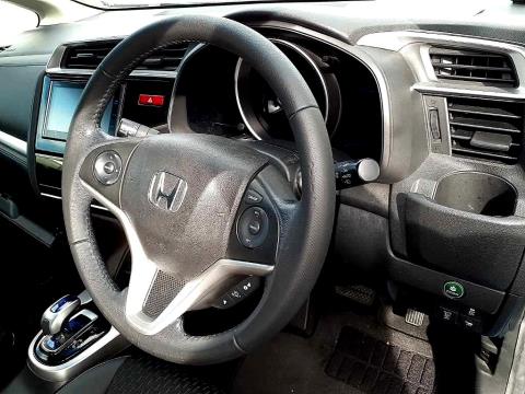 2015 Honda Fit Hybrid / Jazz - Thumbnail