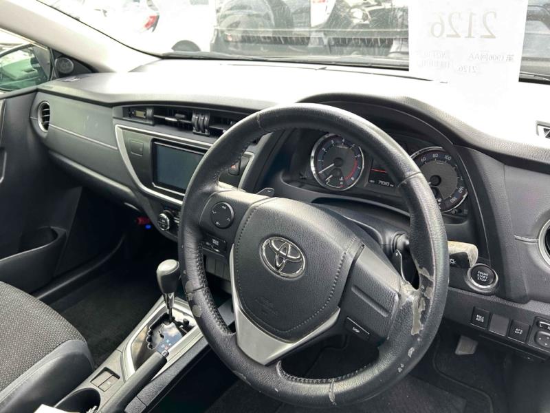 2014 Toyota Auris 180G / Corolla