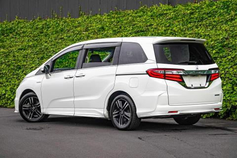 2017 Honda Odyssey Absolute Hybrid - Thumbnail