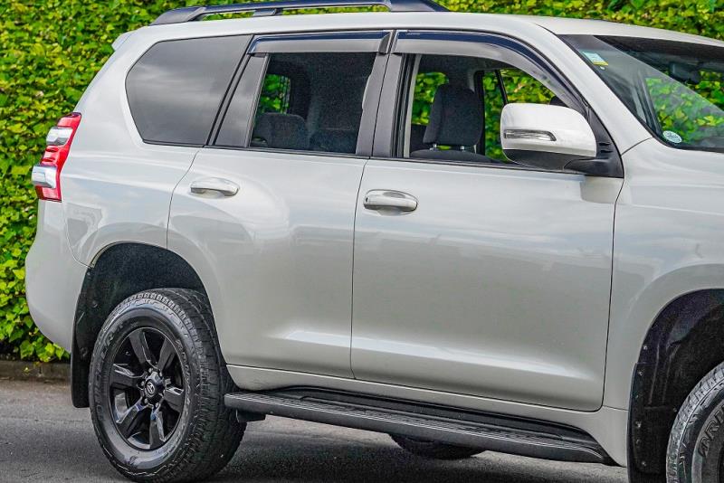 2016 Toyota Land Cruiser Prado TX