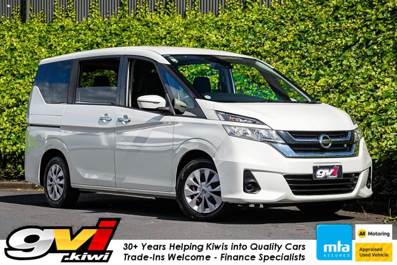 2018 Nissan Serena 8 Seater