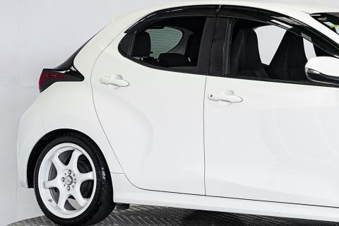 2020 Toyota Yaris G / Vitz - Thumbnail