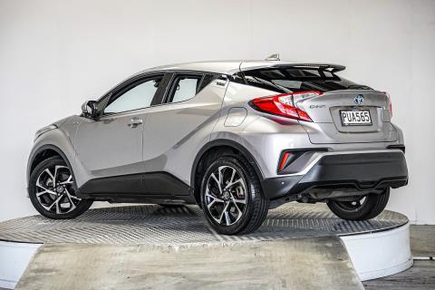 2017 Toyota CH-R Hybrid G - Thumbnail