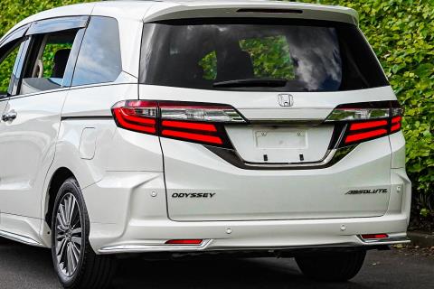 2018 Honda Odyssey Absolute - Thumbnail