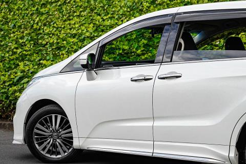 2018 Honda Odyssey Absolute - Thumbnail