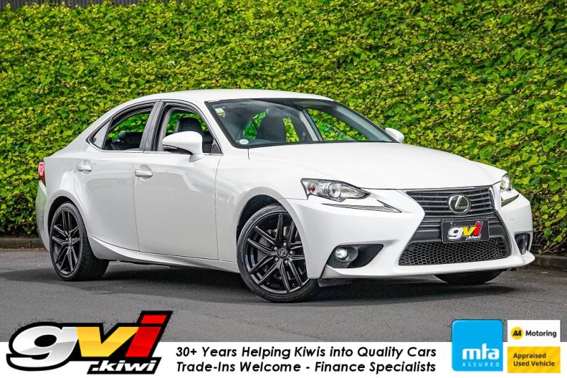 2015 Lexus IS 350 Version L