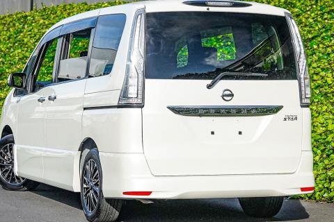 2016 Nissan Serena Highway Star - Thumbnail