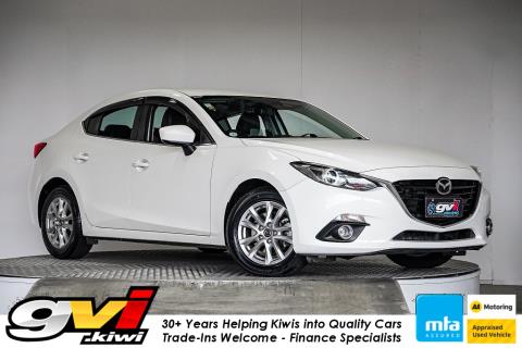 2014 Mazda Axela Hybrid L Package - Thumbnail