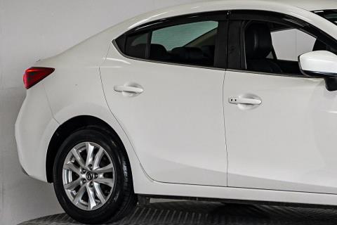 2014 Mazda Axela Hybrid L Package - Thumbnail