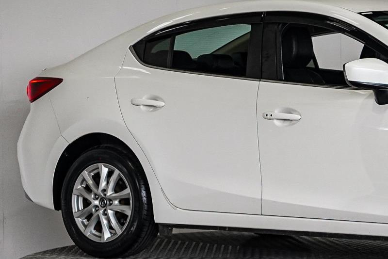 2014 Mazda Axela Hybrid L Package