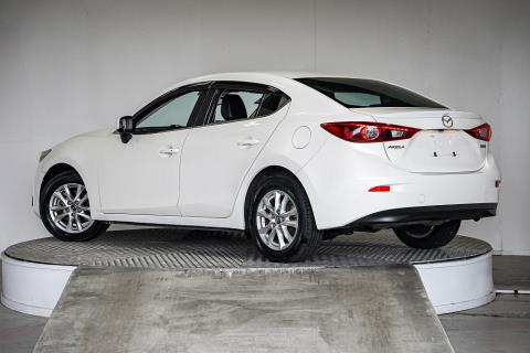 2014 Mazda Axela Hybrid L Package - Thumbnail