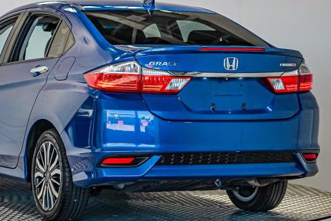 2017 Honda Grace EX Hybrid - Thumbnail