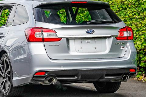 2015 Subaru Levorg 2.0 GT-S - Thumbnail