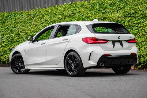 2019 Bmw 118i M Sport - Thumbnail