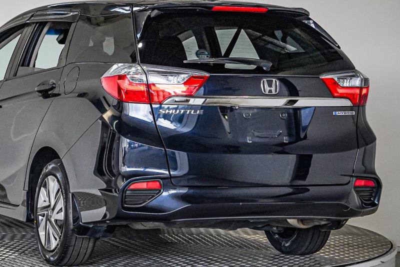 2017 Honda Shuttle Hybrid X