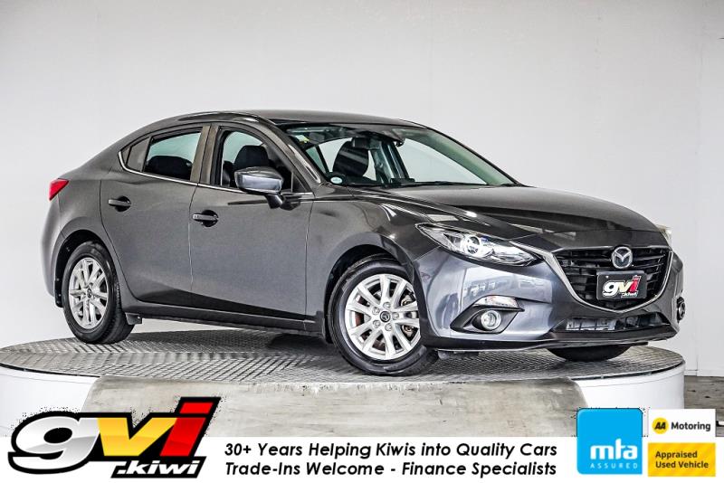 2014 Mazda Axela 15S / 3 Sport