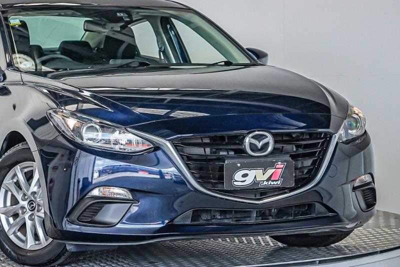 2014 Mazda Axela 15S / 3 Sport