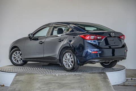 2014 Mazda Axela 15S / 3 Sport - Thumbnail