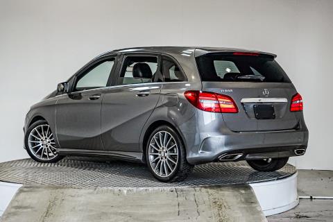 2015 Mercedes Benz B 180 - Thumbnail