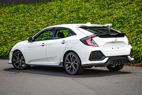 2018 Honda Civic RS - Thumbnail