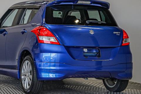 2014 Suzuki Swift RS - Thumbnail