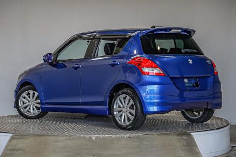 2014 Suzuki Swift RS - Thumbnail