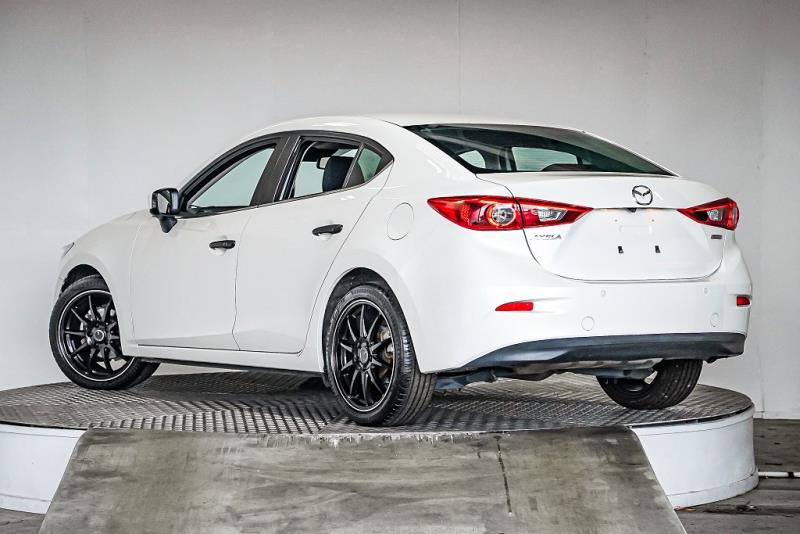 2015 Mazda Axela Sport