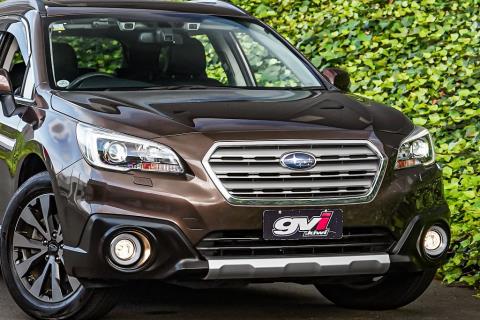 2017 Subaru Outback Limited - Thumbnail