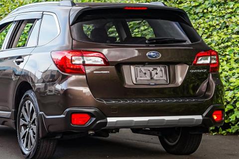 2017 Subaru Outback Limited - Thumbnail