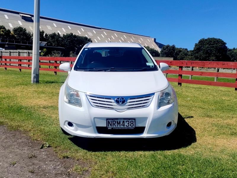 2011 Toyota Avensis Xi Wagon