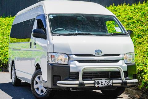 2017 Toyota Hiace ZX Jumbo TD 3.0 - Thumbnail