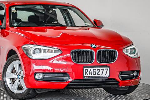 2015 BMW 116i Sport - Thumbnail