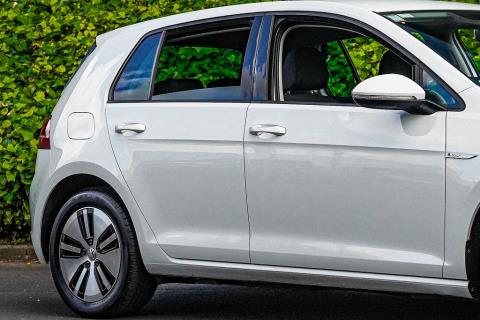 2020 Volkswagen e-Golf Gen 2 36kWh - Thumbnail