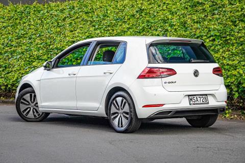 2020 Volkswagen e-Golf Gen 2 36kWh - Thumbnail