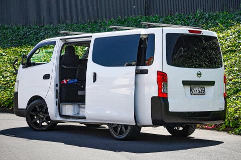 2017 Nissan NV350 / Caravan 5 Door - Thumbnail