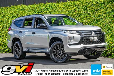 2021 Mitsubishi Pajero Sport VRX - Thumbnail