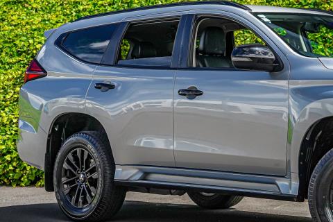 2021 Mitsubishi Pajero Sport VRX - Thumbnail