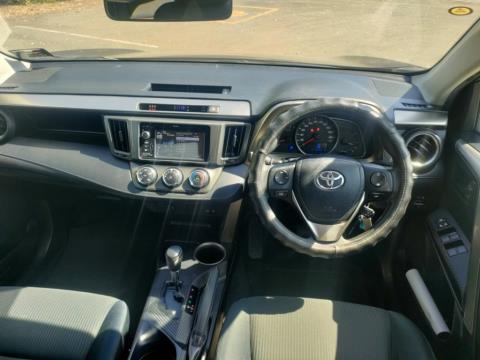 2013 Toyota Rav4 GX - Thumbnail