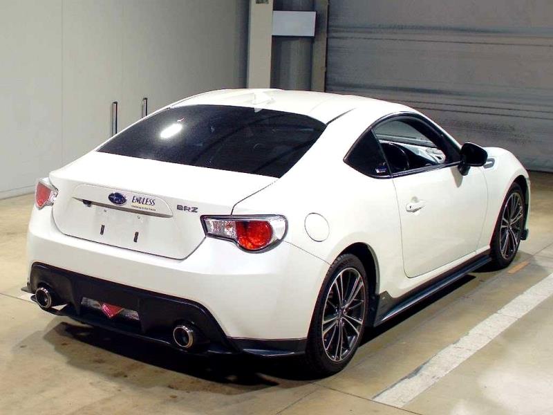 2016 Subaru BRZ / 86