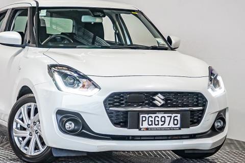 2022 Suzuki Swift Limited Hybrid - Thumbnail