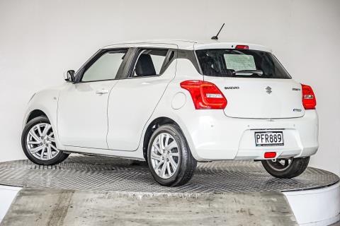 2022 Suzuki Swift Limited Hybrid - Thumbnail