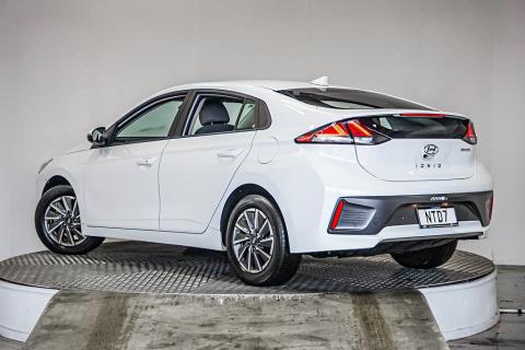 2021 Hyundai Ioniq EV 38kWh - Thumbnail